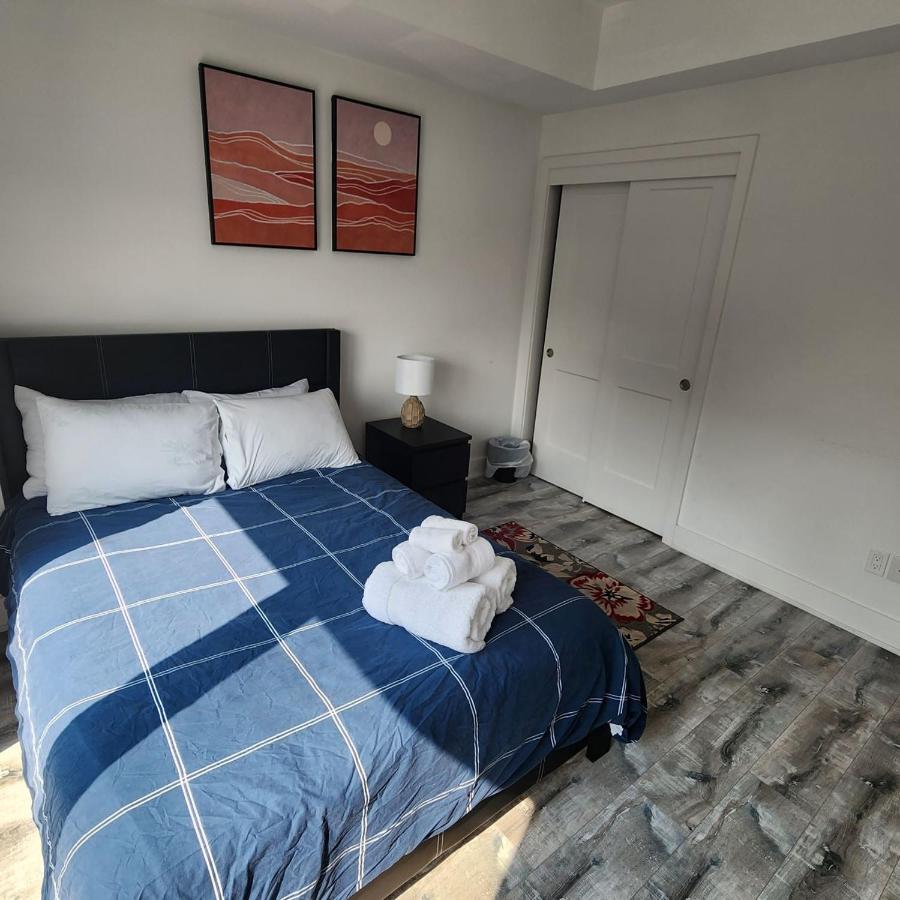 Stylish Townhome Gem With Several Amenities Just Minutes To The Falls Niagara Falls Exterior photo